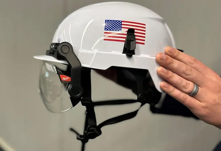 Safety helmets safety training image
